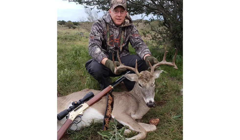 Deer hunting photo