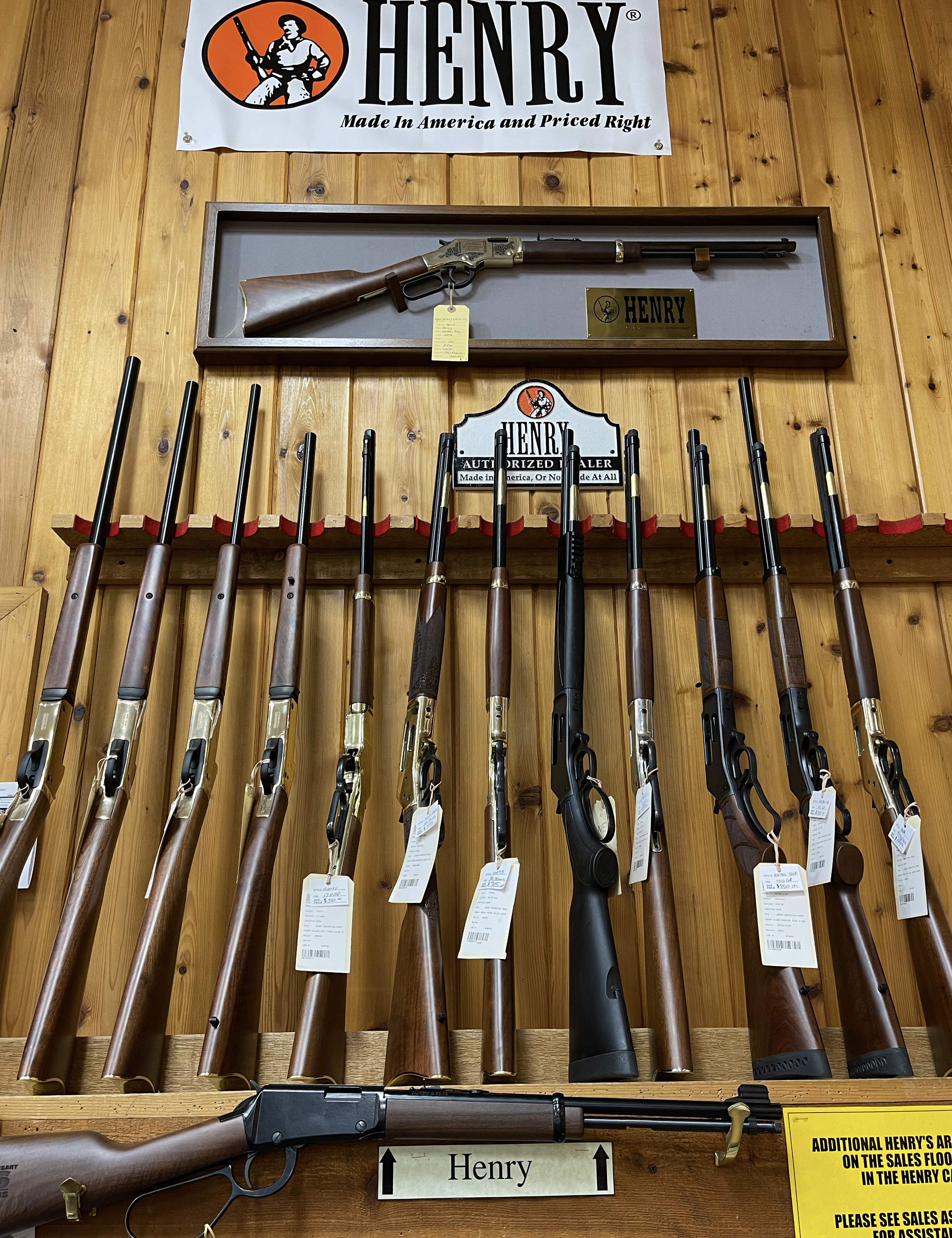 Retail display of many Henry rifles