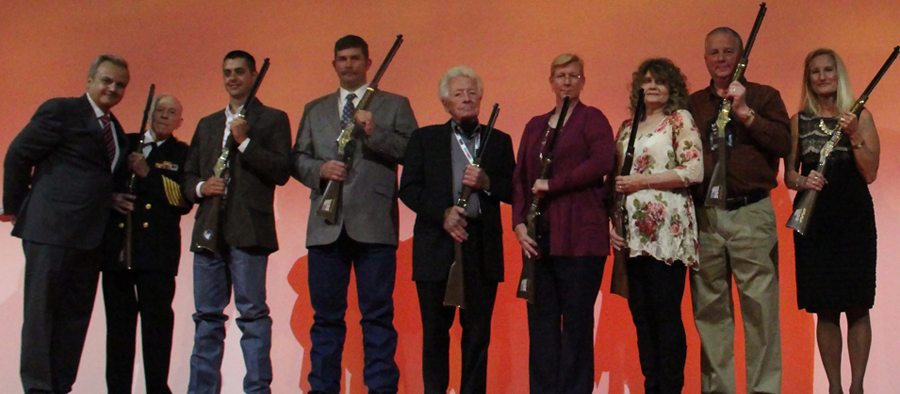 Henry Repeating Arms honors veterans, law enforcement, and firearms instructors at 2016 NRA event
