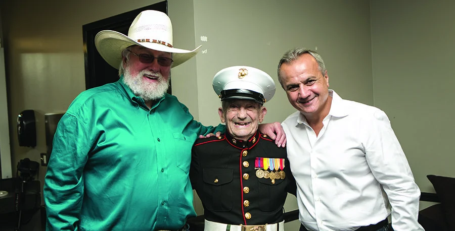 Henry Repeating Arms honors US veterans with customized rifles at Charlie Daniels' 40th Anniversary Volunteer Jam concert