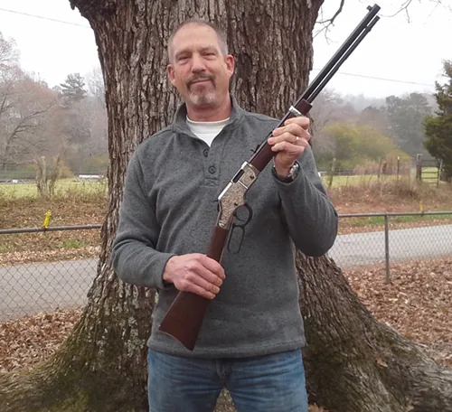 Henry Rifles Customers-Roberts